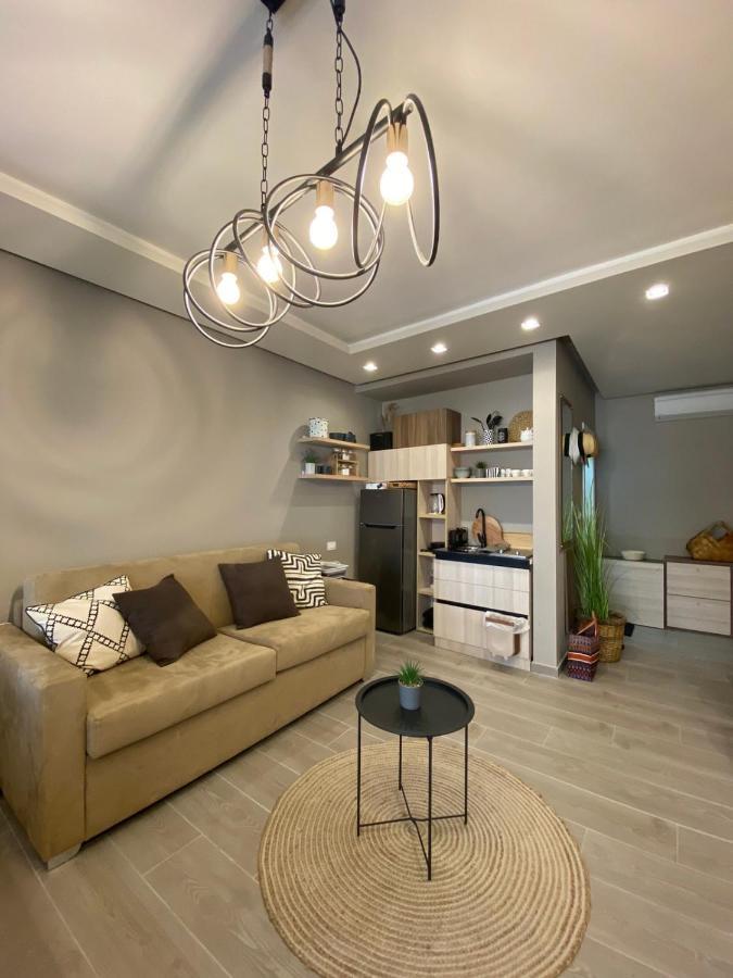 Qerret Boutique Studio Apartment Golem  Esterno foto