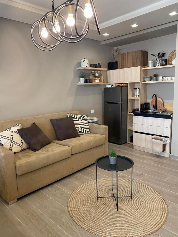 Qerret Boutique Studio Apartment Golem  Esterno foto