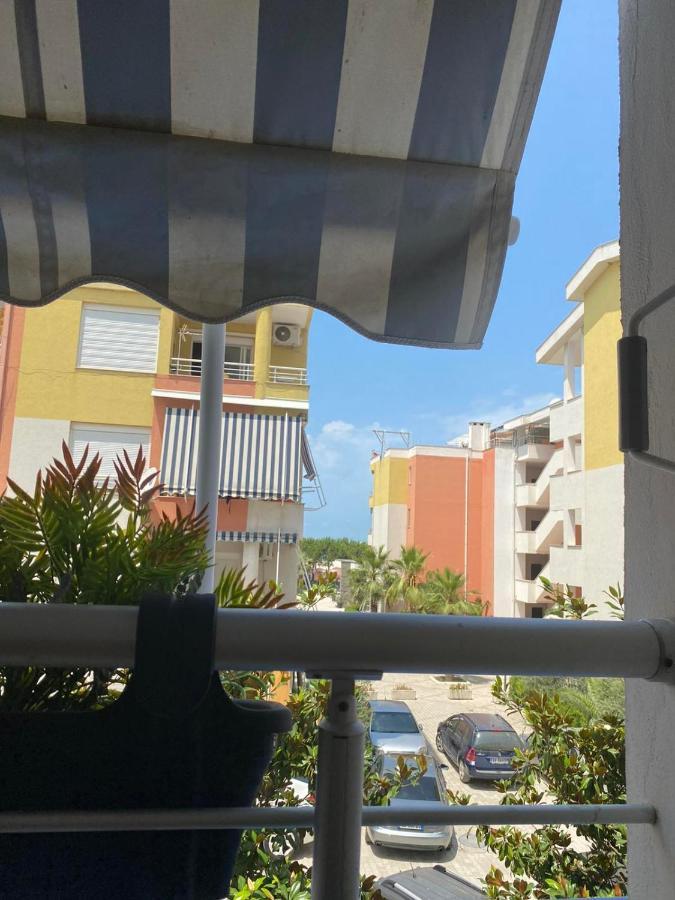 Qerret Boutique Studio Apartment Golem  Esterno foto