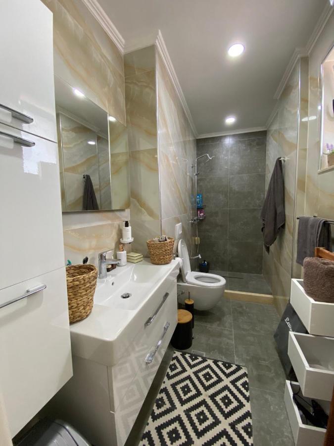 Qerret Boutique Studio Apartment Golem  Esterno foto