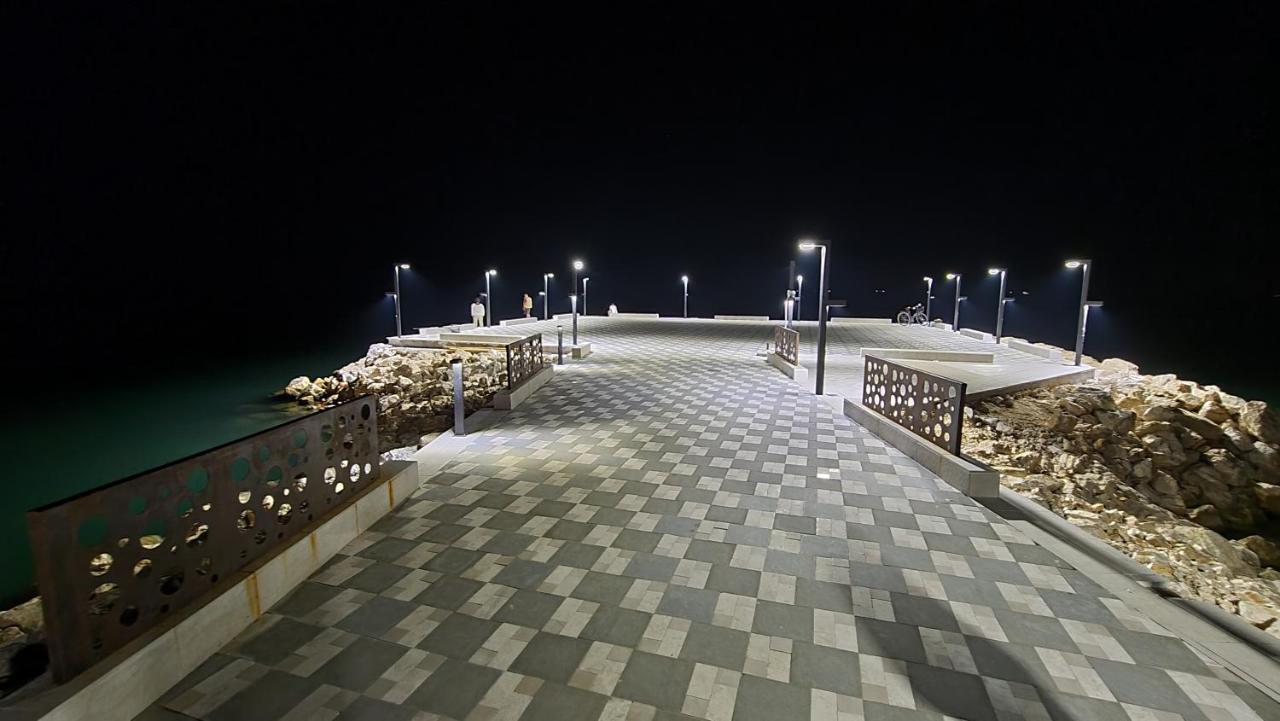 Qerret Boutique Studio Apartment Golem  Esterno foto